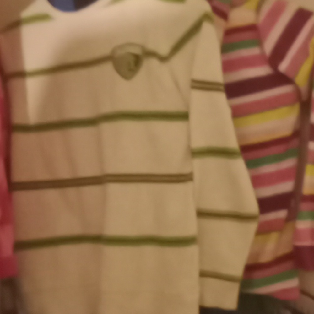 Long boy sweater size 10to12